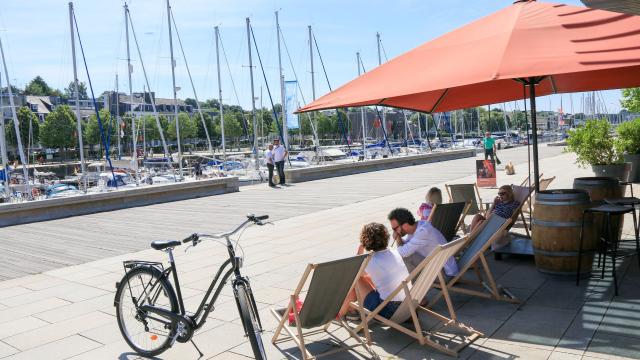 Vélo et apéro au Port De Vannes