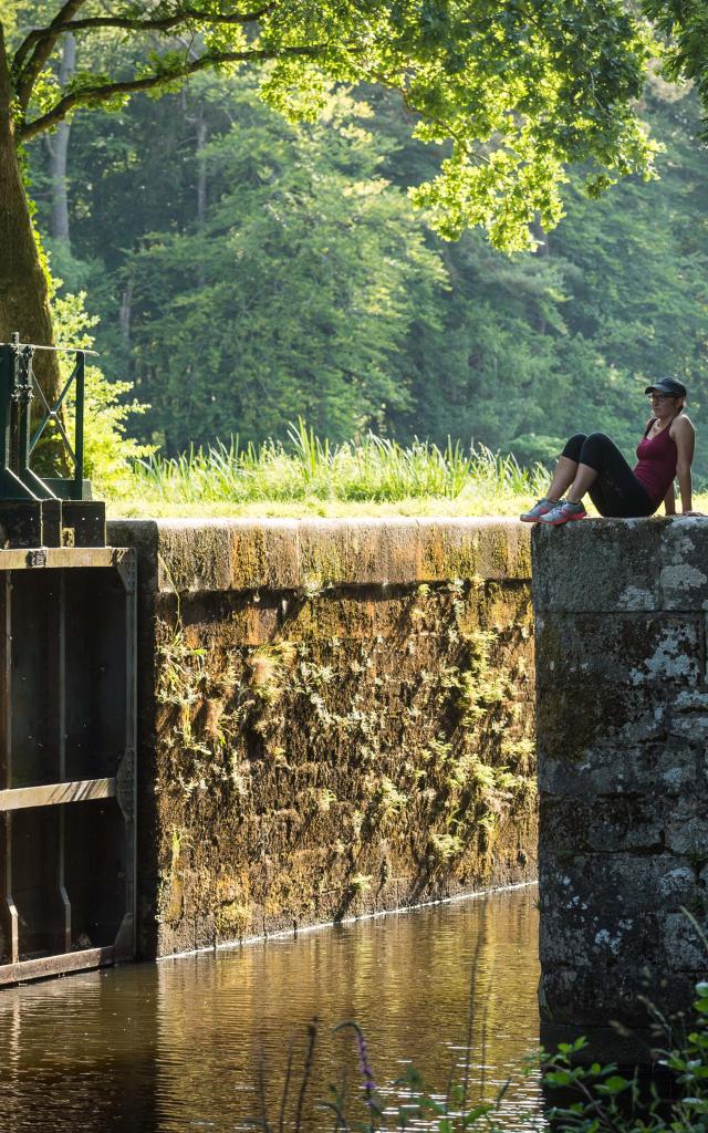 Gueltas, le Canal de Nantes à Brest à vélo