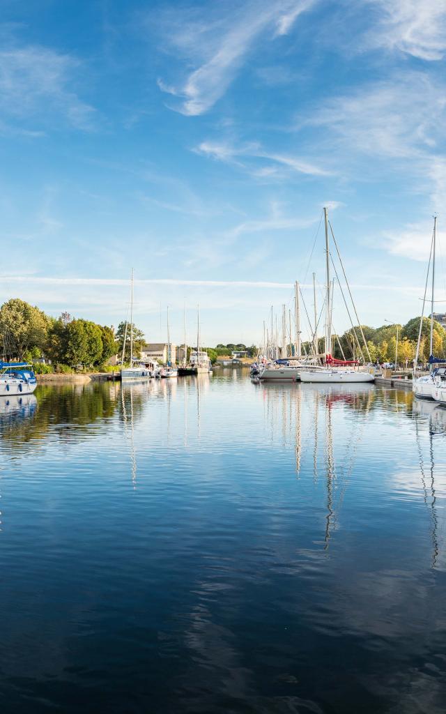 Vannes, la capitainerie du port