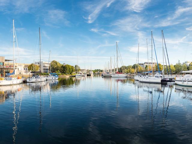 Vannes, la capitainerie du port