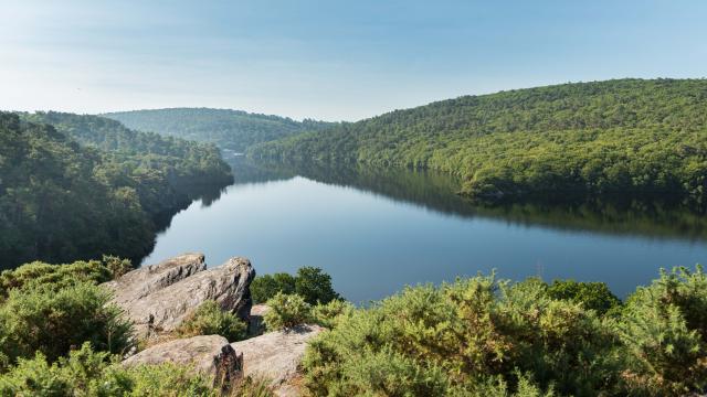 Saint-Aignan, Lac de Guerledan et foret de Quenecan