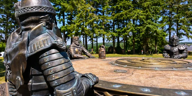 Nouveaux chevaliers de Brocéliande, Néant-sur-Yvel