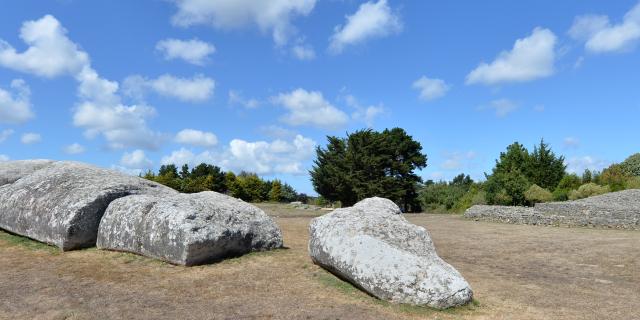 Grand Menhir Brise Locmariaquer