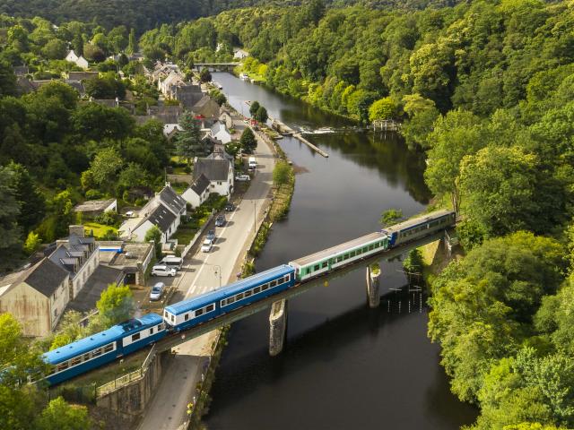 Train Napoléon Express, Saint-Nicolas des Eaux