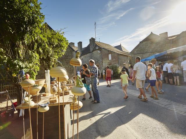 Festival des Artisans d'Art et du modèle réduit - Lizio