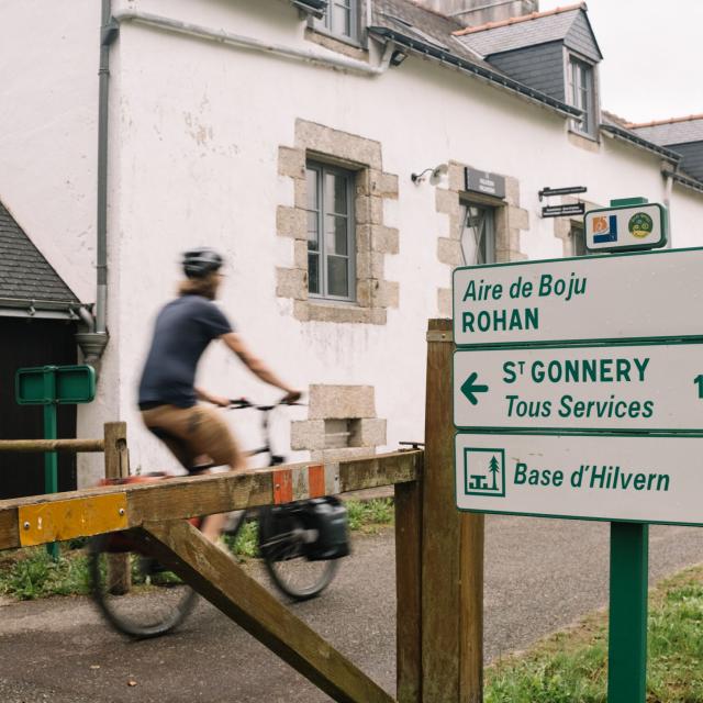 Saint Caradec Hilvern à vélo