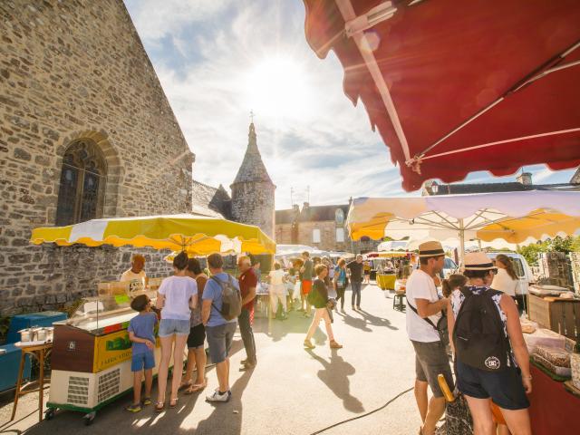 Marché Le Guerno