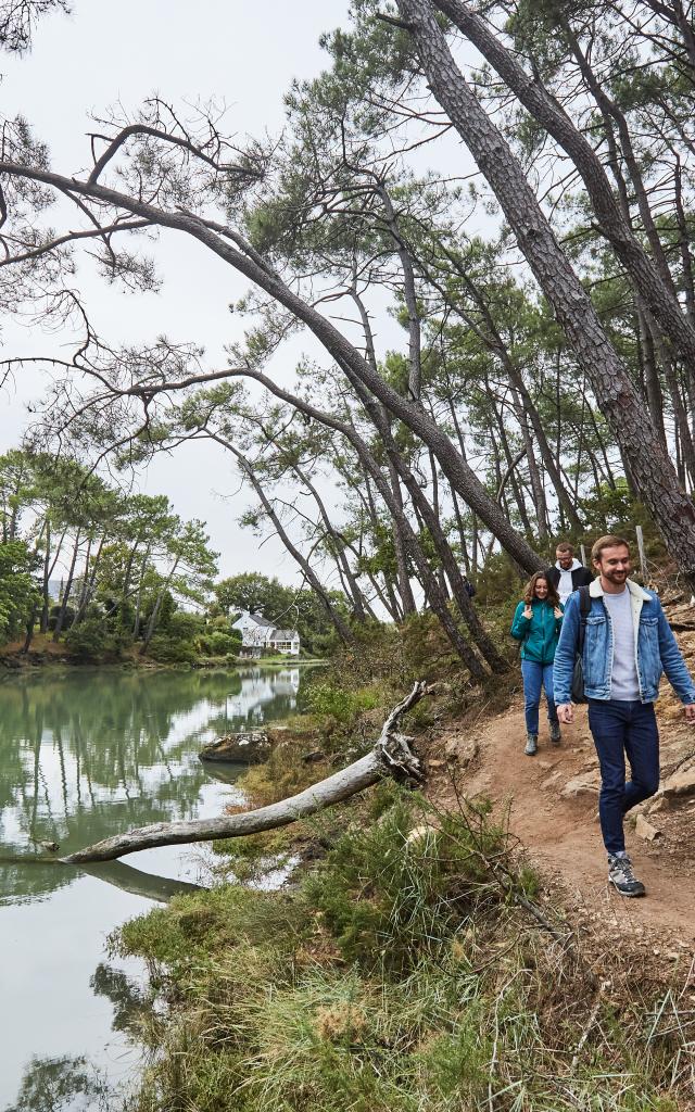 Balade le long de la rivière du Bono