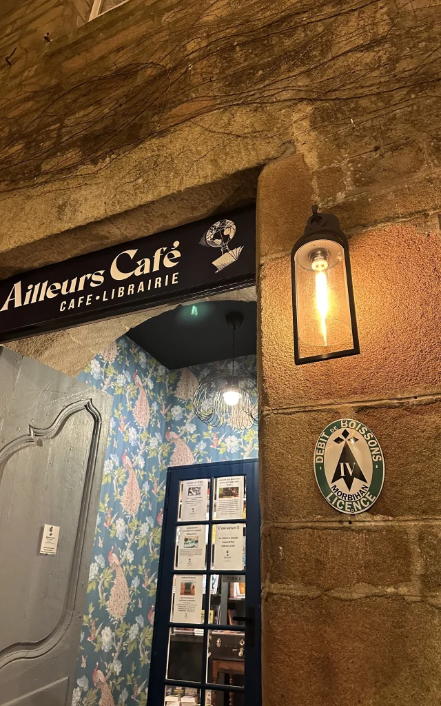 Ailleurs Cafe Auray