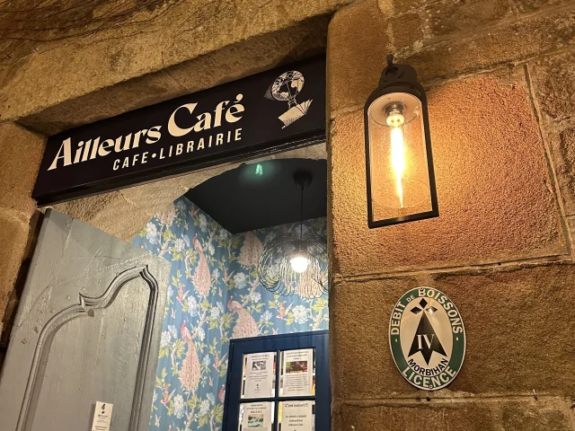 Ailleurs Cafe Auray